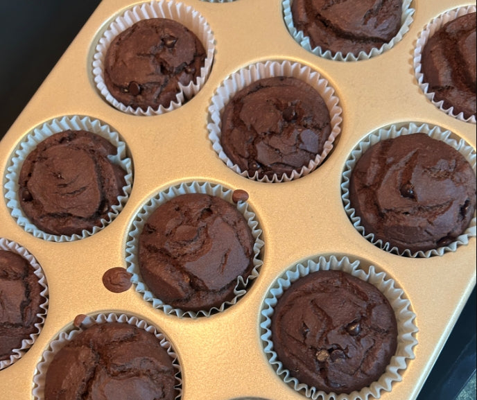Muffin and NuNaturals Cocoa Syrup